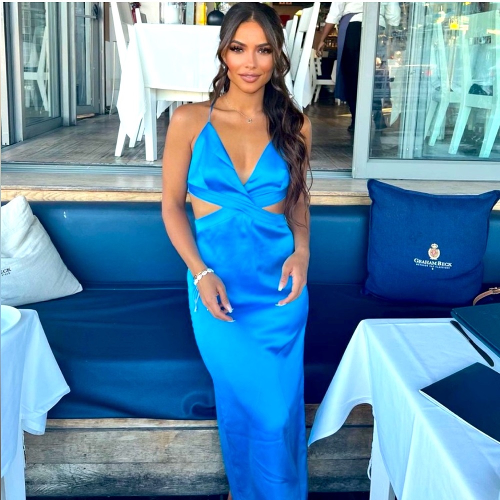 Zara blogger fave SATIN DRESS WITH CUT-OUT DETAIL
